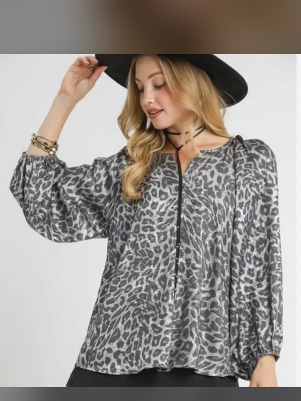 Umgee silver metallic leopard top